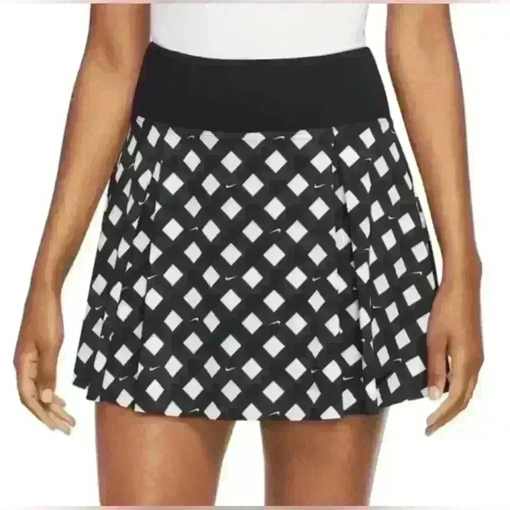 Nike skort NWOT , sz  XS